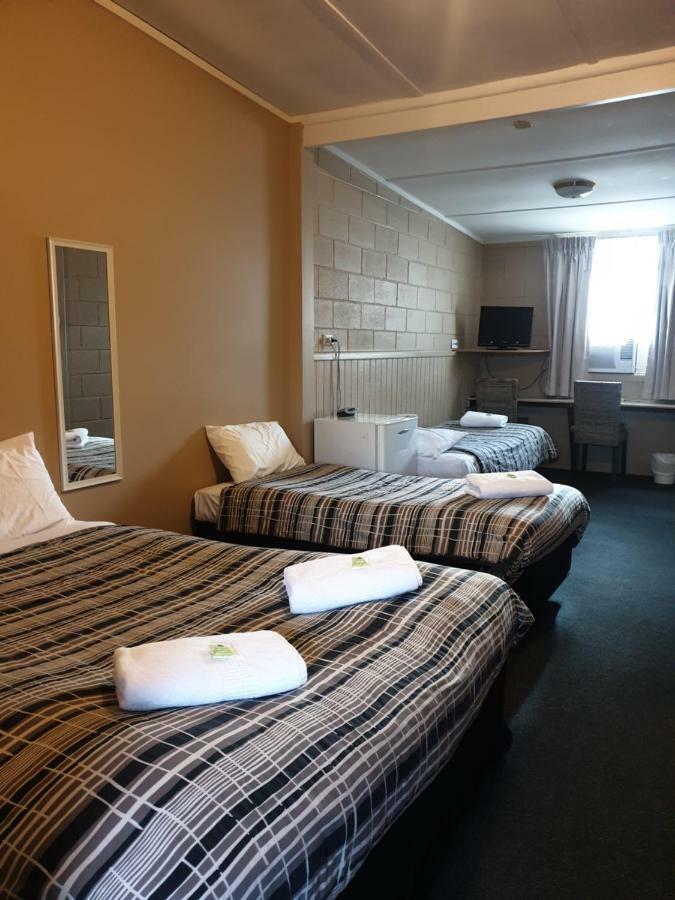 Berridale Inn Hotel Motel Quarto foto